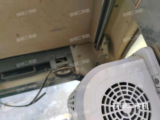 座椅后部（駕駛室部分）