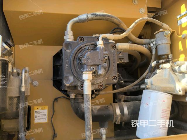 液壓泵室(大件艙室) 液壓泵室(大件艙室)