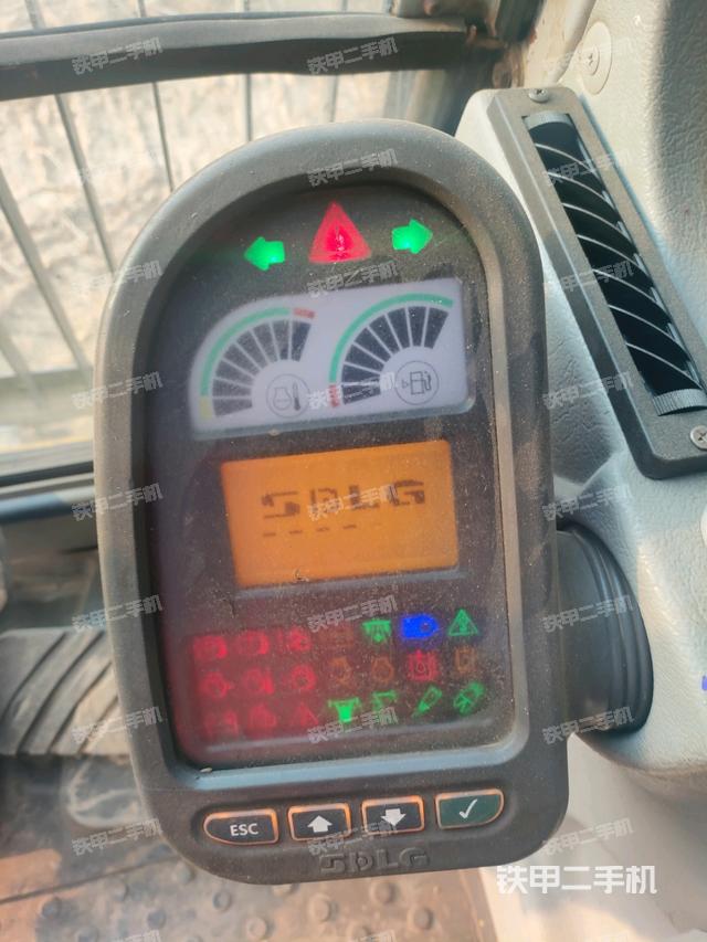 顯示屏?（駕駛室部分）