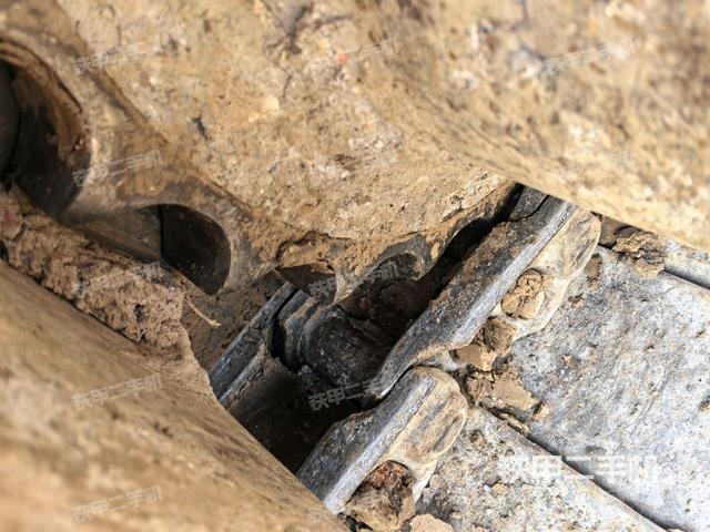 右側(cè)履帶整體（行走機(jī)構(gòu)）