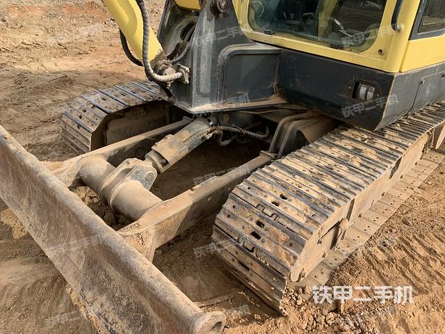 單側(cè)履帶整體（整機(jī)外觀）