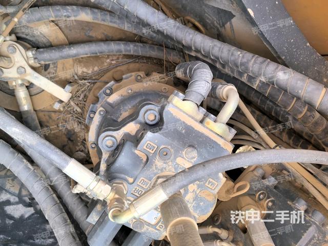 回轉(zhuǎn)馬達（上車部件）