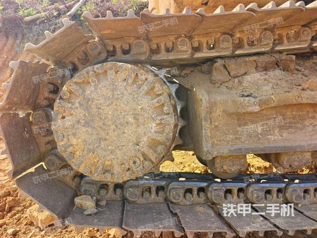 左側履帶整體?（行走機構）