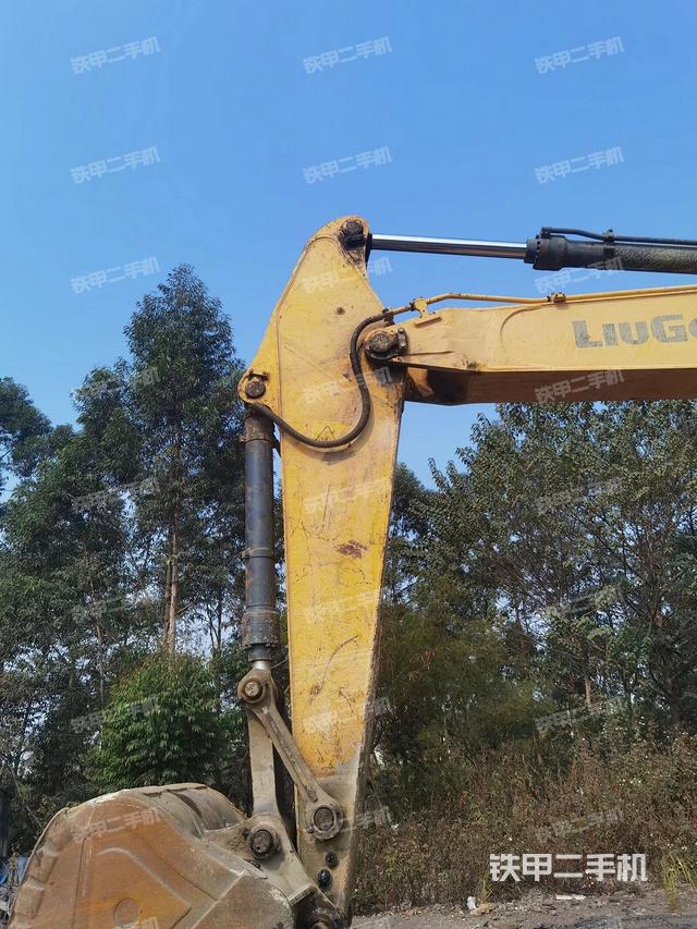 小臂整體右前（工作和回轉(zhuǎn)裝置）