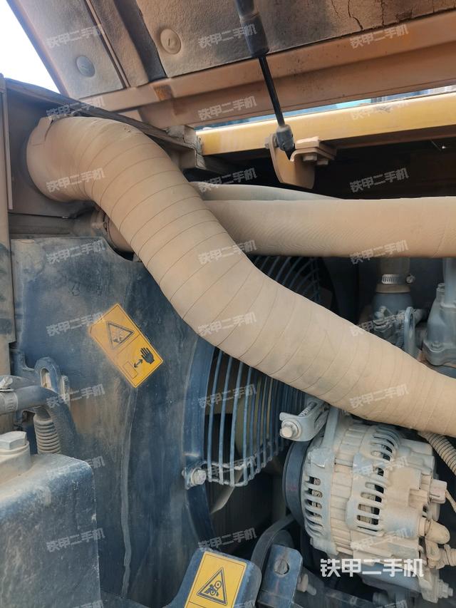 水箱+風(fēng)扇特寫（上車部件）