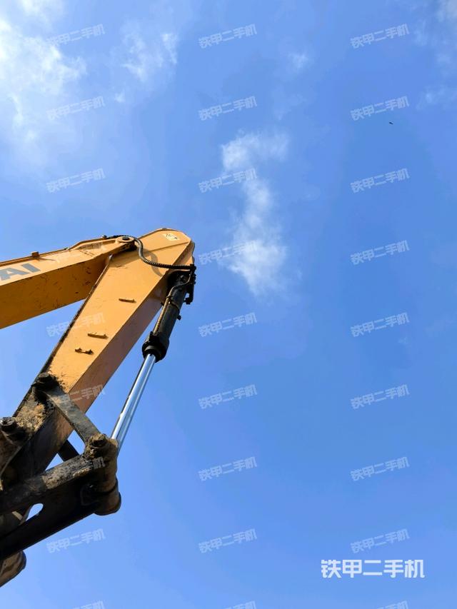 小臂整體左后（工作和回轉(zhuǎn)裝置）