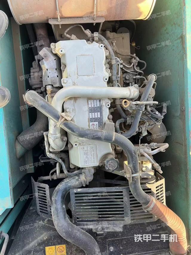 發(fā)動機整體俯視（整機外觀）