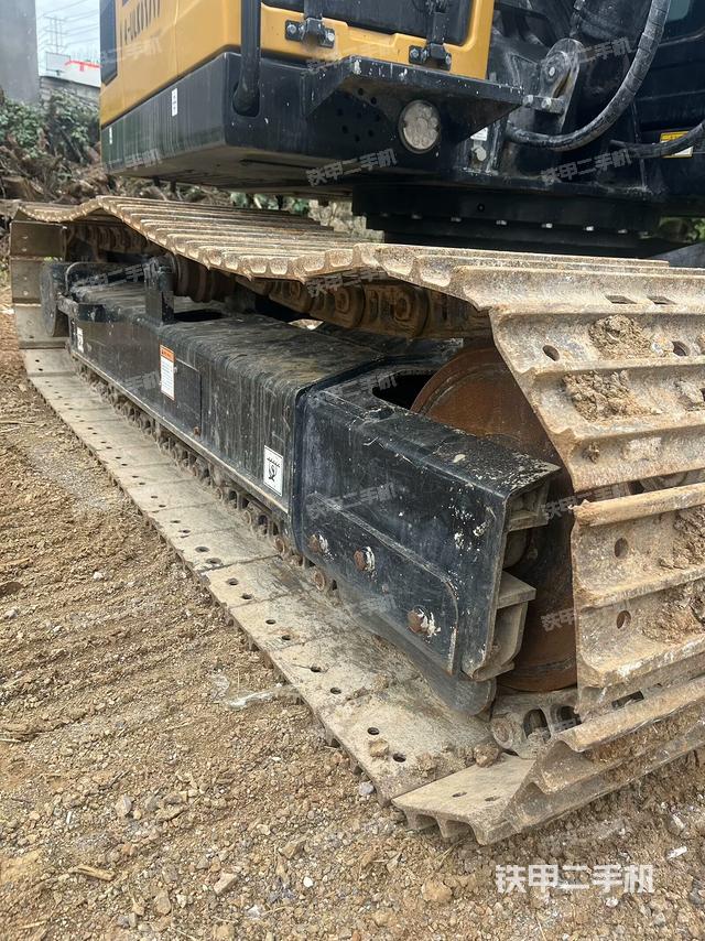 单侧履带整体（整机外观）