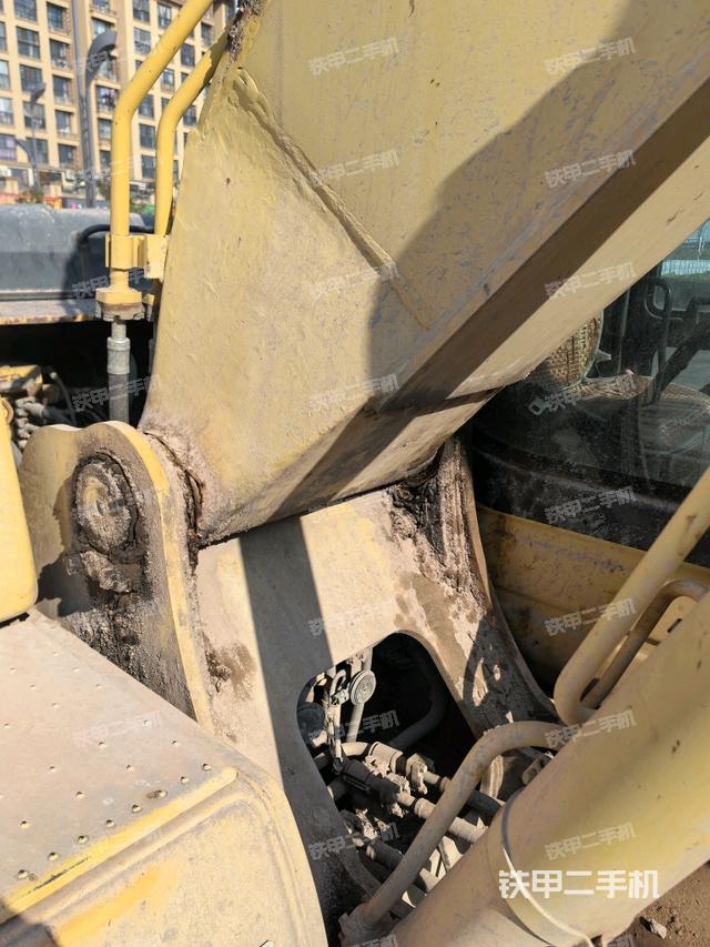 大臂根部?斜視（工作和回轉(zhuǎn)裝置）