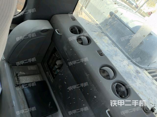 座椅后部（駕駛室部分）