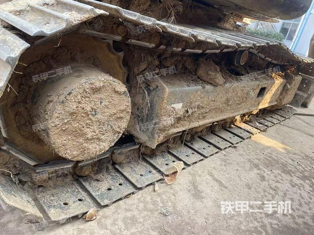 左側履帶整體?（行走機構）