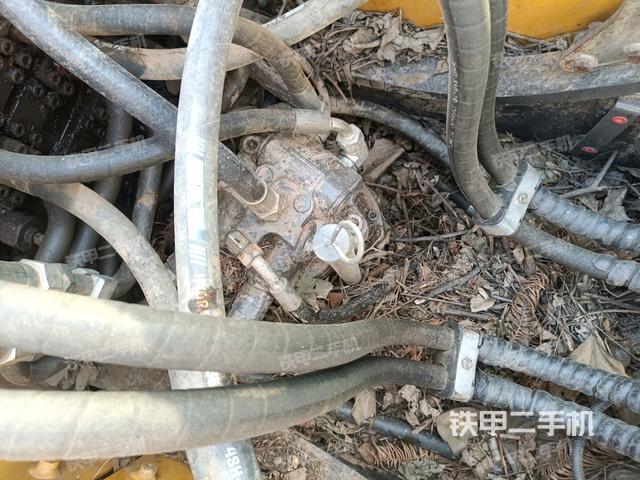 回轉(zhuǎn)馬達(dá)（上車(chē)部件）