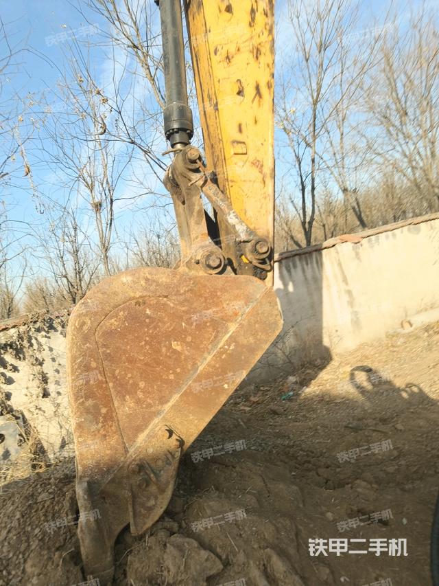 鏟斗45度（工作和回轉(zhuǎn)裝置）