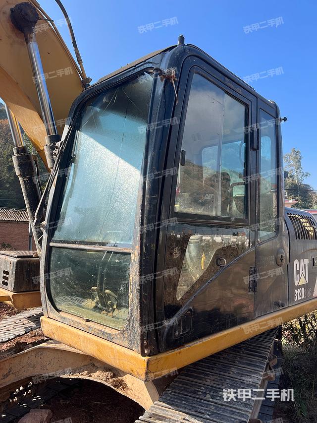 驾驶室整体（整机外观）