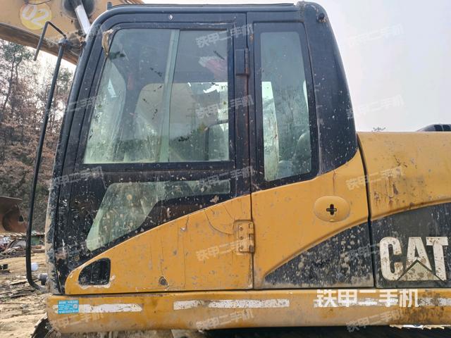 駕駛室正側(cè)(駕駛室部分) 駕駛室正側(cè)(駕駛室部分)