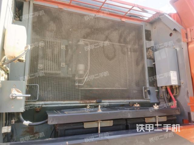 液壓泵室(大件艙室) 液壓泵室(大件艙室)