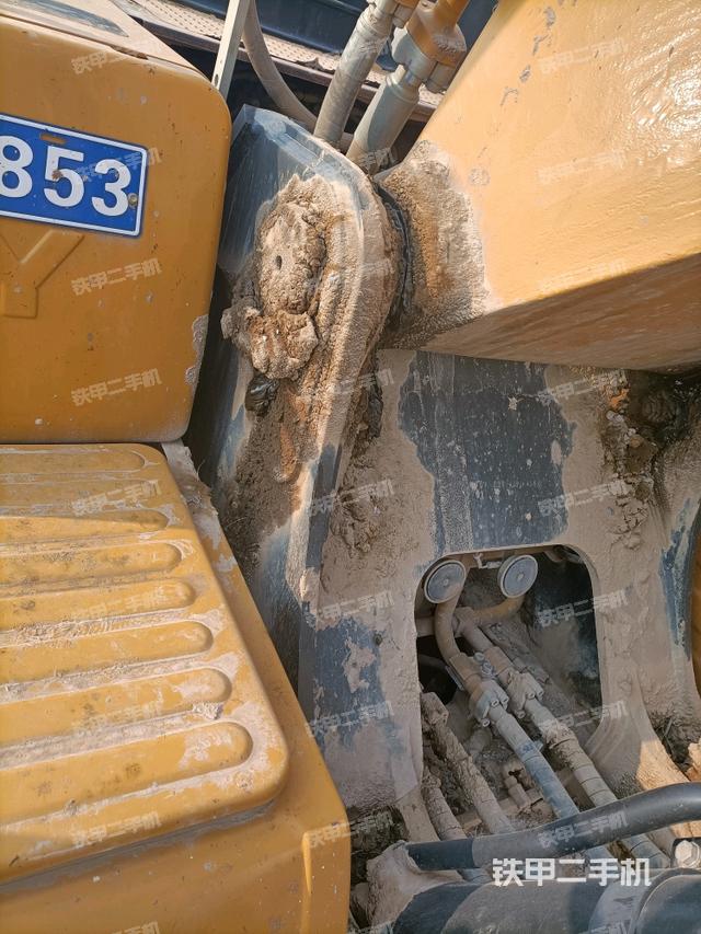 大臂根部?斜視（工作和回轉裝置）