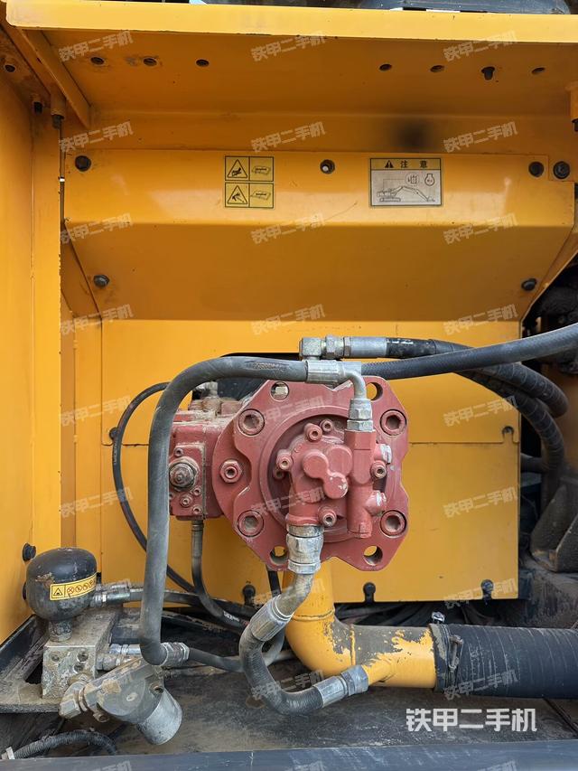 液壓泵室（大件艙室）