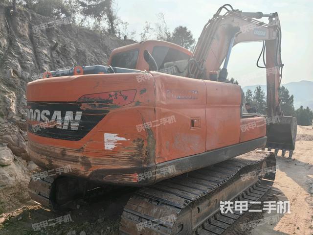 右后45（整機外觀）