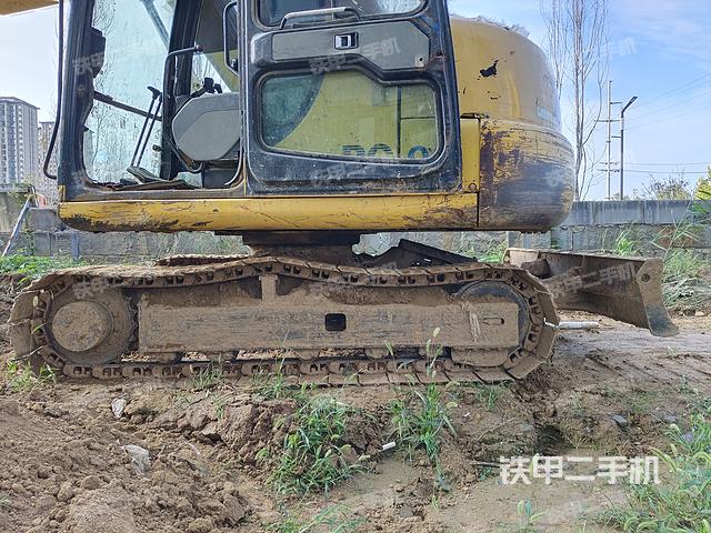 驾驶室整体（整机外观）