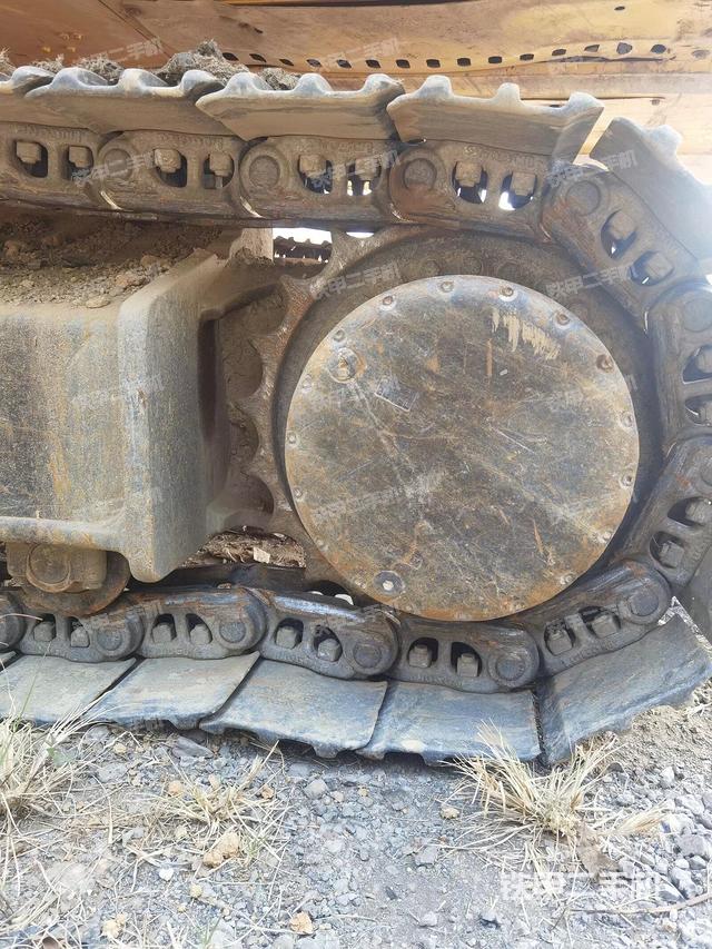 左側(cè)行走馬達(dá)蓋板（行走機(jī)構(gòu)）