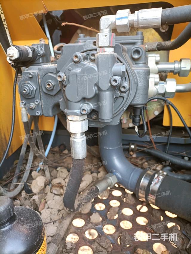 液壓泵室（大件艙室）