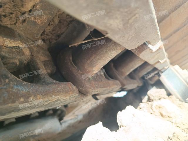 右側(cè)行走馬達蓋板（行走機構(gòu)）