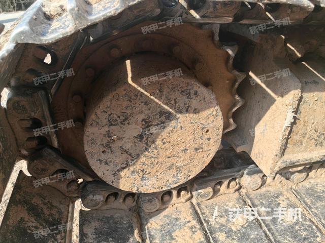 右驅動輪（行走機構）