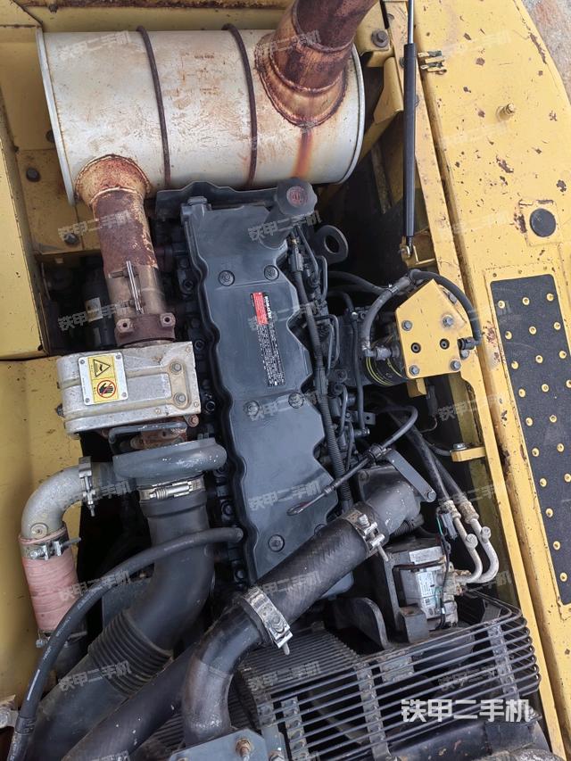 發(fā)動(dòng)機(jī)室(上車部件) 發(fā)動(dòng)機(jī)室(上車部件)