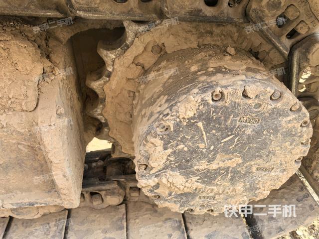 右側(cè)行走馬達蓋板（行走機構(gòu)）