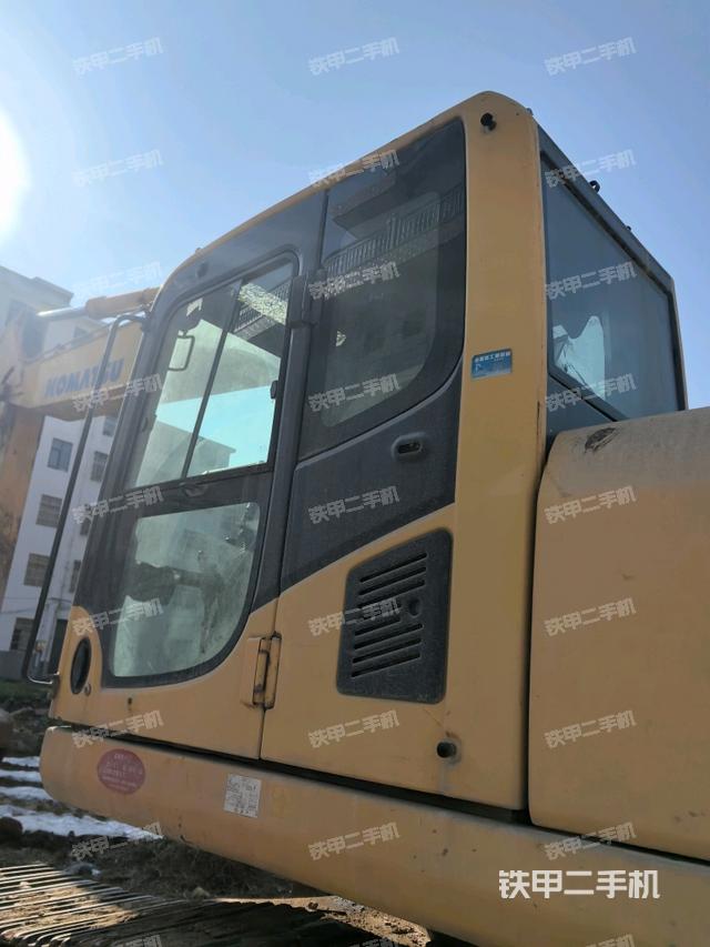 駕駛室左后45度（駕駛室部分）