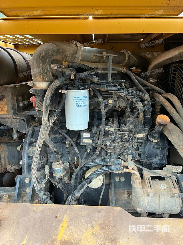 发动机整体俯视（整机外观）