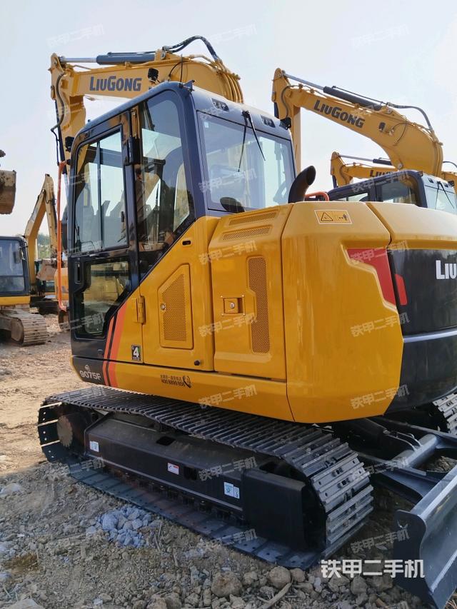 整機(jī)右后45°（整機(jī)外觀）