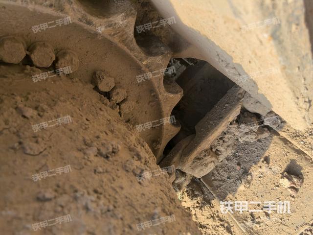 右導(dǎo)向輪（行走機(jī)構(gòu)）