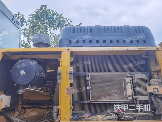 散熱器正面（大件艙室）