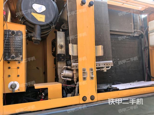 散熱器正面（大件艙室）