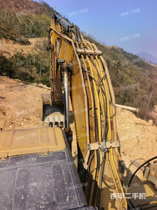 大臂油缸整體?豎拍（工作和回轉裝置）