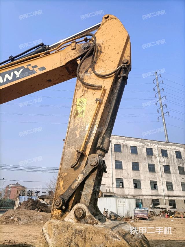 小臂整體左后（工作和回轉裝置）