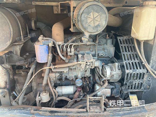 发动机整体俯视（整机外观）