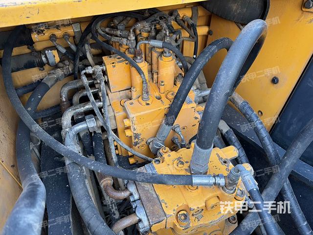 分配閥（上車部件）