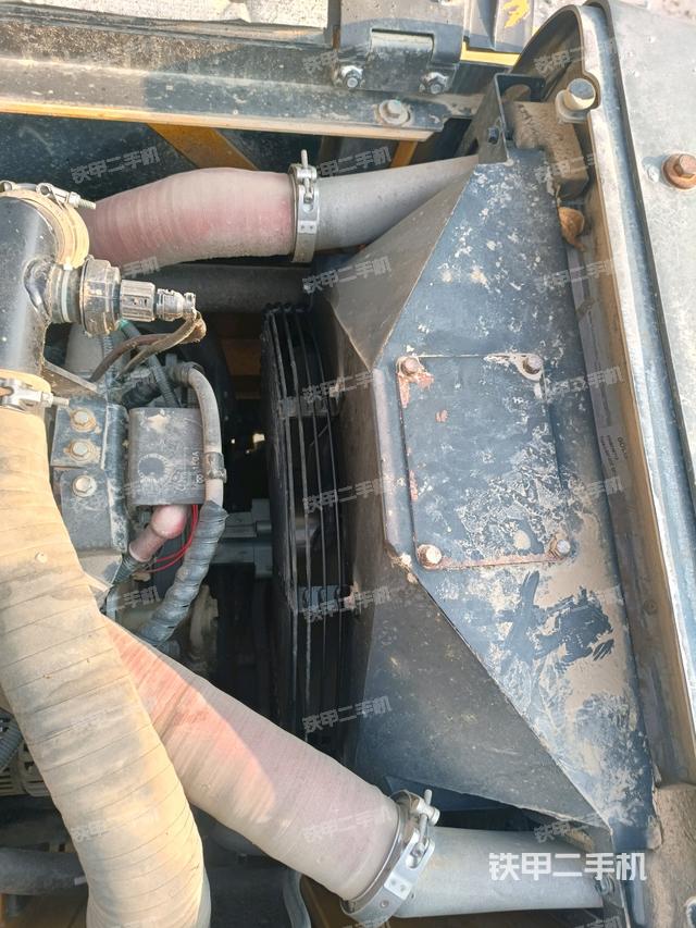 水箱+風(fēng)扇特寫(xiě)（上車(chē)部件）