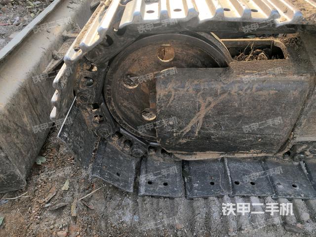 左導(dǎo)向輪（行走機(jī)構(gòu)）