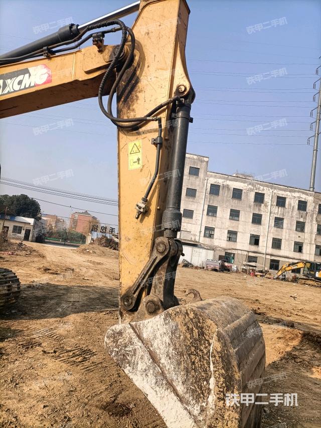 小臂整體左后（工作和回轉裝置）