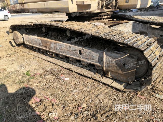 左導(dǎo)向輪（行走機(jī)構(gòu)）