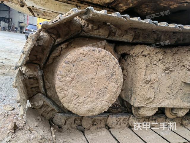 左驅(qū)動(dòng)輪(行走機(jī)構(gòu)) 左驅(qū)動(dòng)輪(行走機(jī)構(gòu))