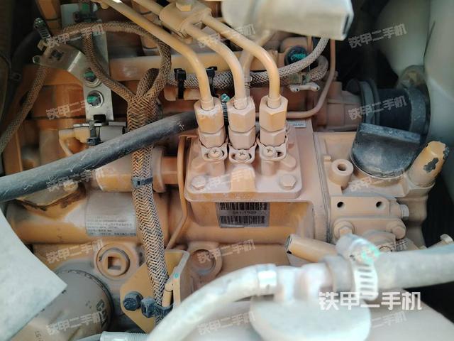 發(fā)動機整體俯視（整機外觀）