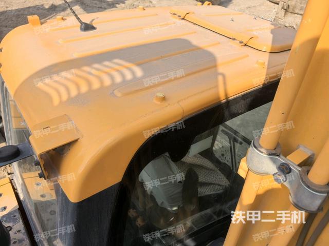 駕駛室頂部俯視（上車部件）