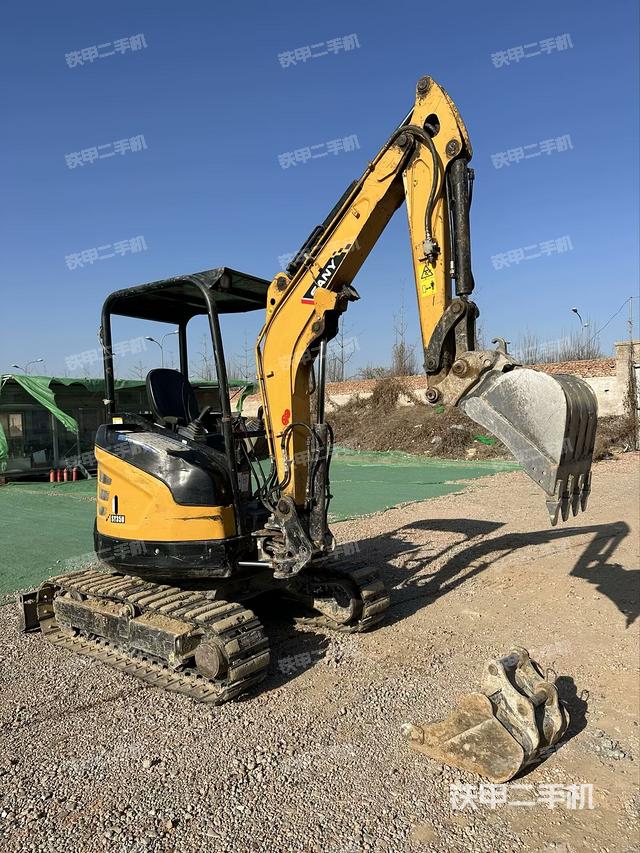 整機(jī)右后45°(整機(jī)外觀) 整機(jī)右后45°(整機(jī)外觀)