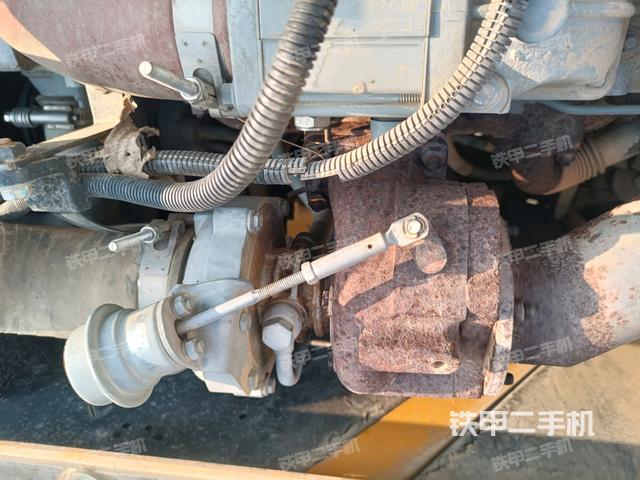 增壓器特寫(xiě)（上車(chē)部件）