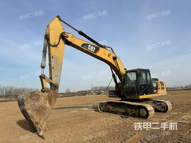 駕駛室整體（整機(jī)外觀）